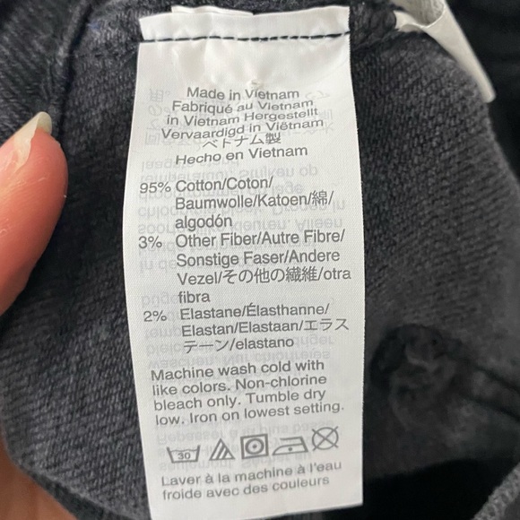 Madewell High-Rise Skinny Jeans - Picture 15 of 16